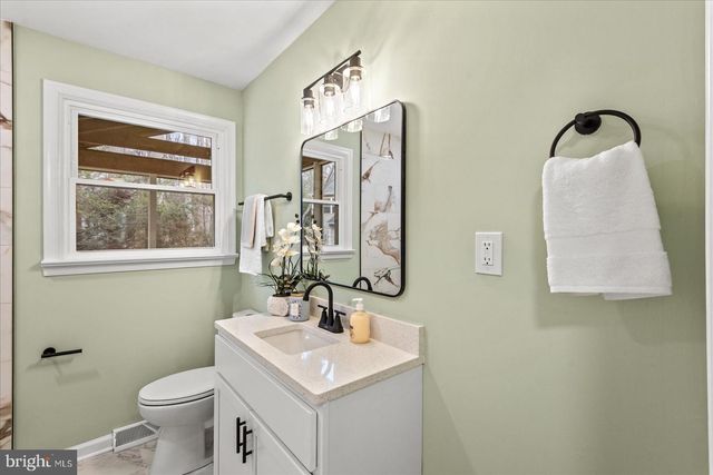 203 MUSKET LN, Locust Grove, VA 22508