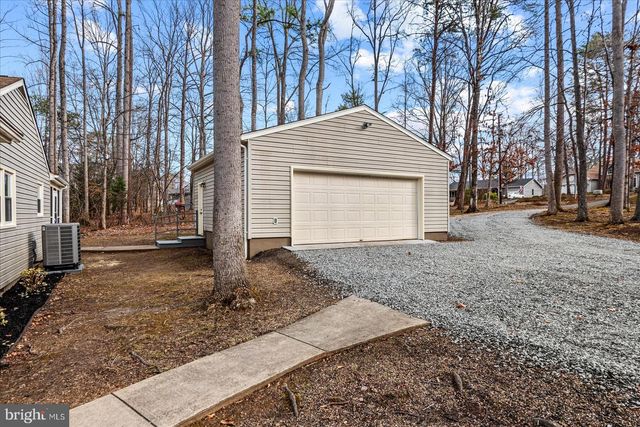 203 MUSKET LN, Locust Grove, VA 22508