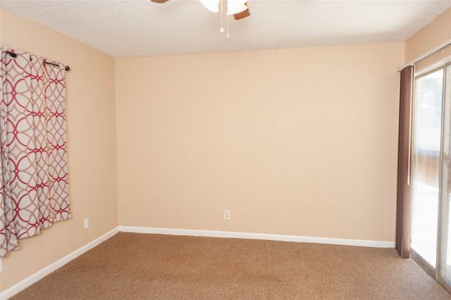 146 S Crestwood Boulevard, Desoto, TX 75115