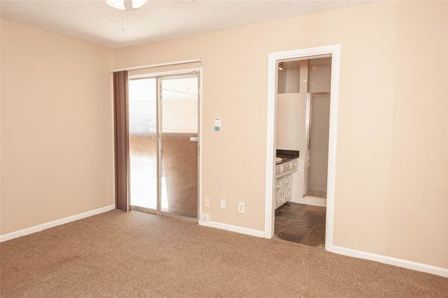 146 S Crestwood Boulevard, Desoto, TX 75115