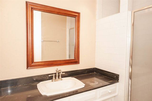 146 S Crestwood Boulevard, Desoto, TX 75115