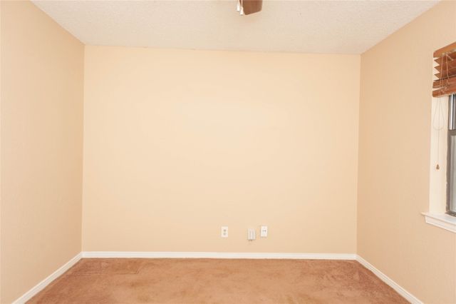 146 S Crestwood Boulevard, Desoto, TX 75115