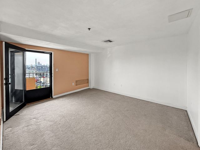 39 Parlin St 304, Everett, MA 02149