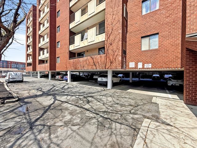 39 Parlin St 304, Everett, MA 02149