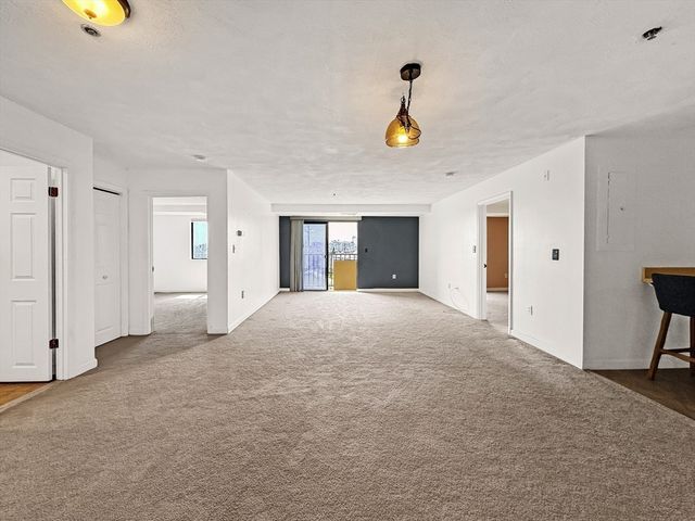 39 Parlin St 304, Everett, MA 02149