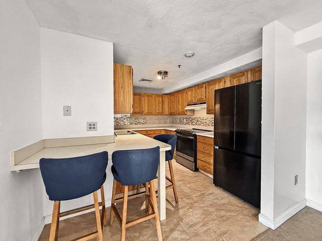 39 Parlin St 304, Everett, MA 02149