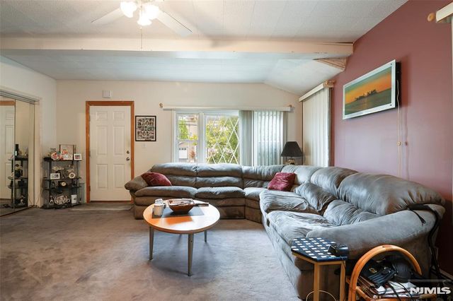 405 Kingsland Avenue, Lyndhurst, NJ 07071