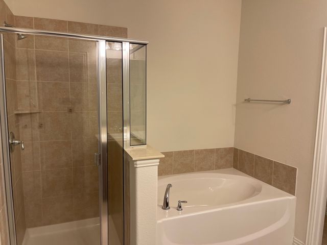 2824 Castle Creek Drive, Little Elm, TX 75068