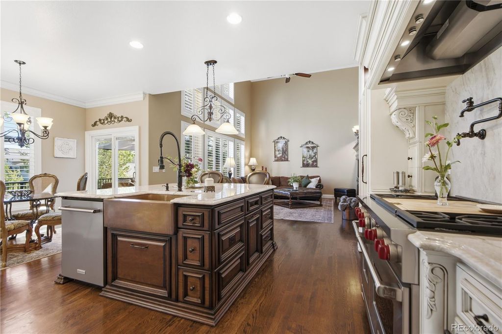 Image 15 of property listing at 10119 Knoll Circle, Highlands Ranch, CO 80130