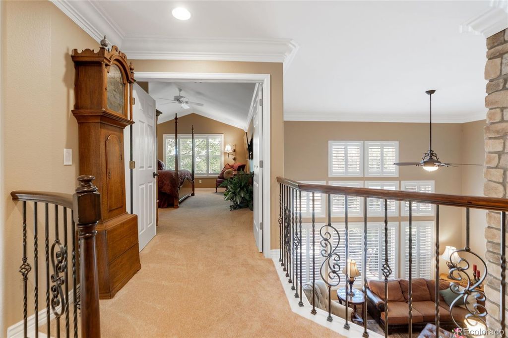 Image 22 of property listing at 10119 Knoll Circle, Highlands Ranch, CO 80130