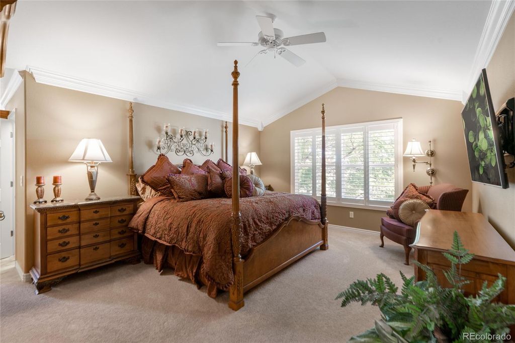 Image 23 of property listing at 10119 Knoll Circle, Highlands Ranch, CO 80130