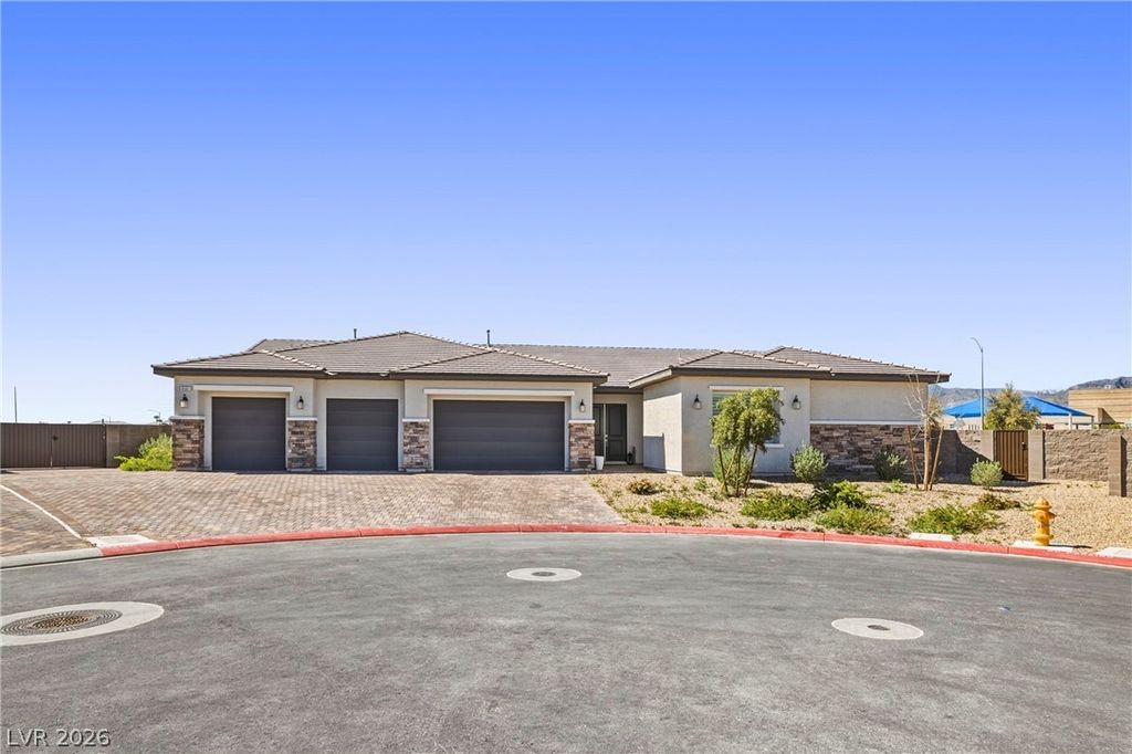 6561 West Azure Drive, Las Vegas, NV 89130