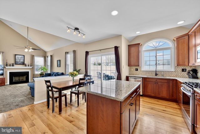 215 PROVIDENCE HILL RD, Coatesville, PA 19320