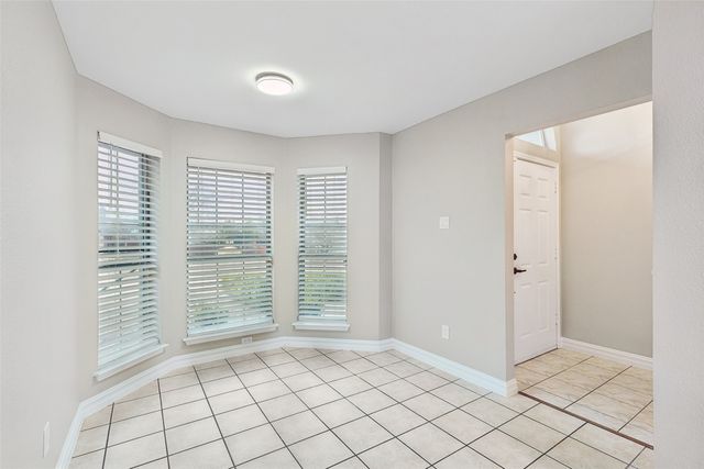 910 Hill Meadow Drive, Midlothian, TX 76065