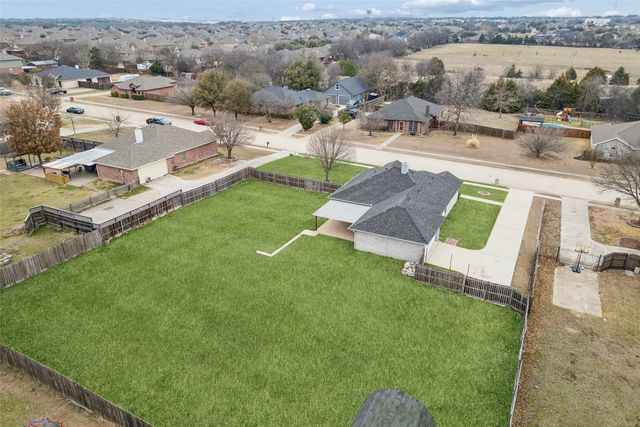 910 Hill Meadow Drive, Midlothian, TX 76065