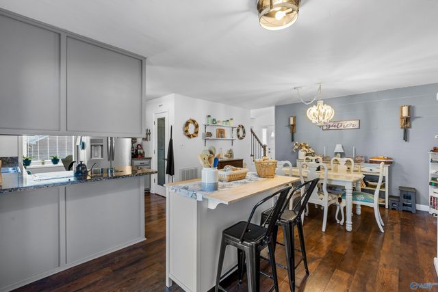 221 Slaterock Road, Hazel Green, AL 35750