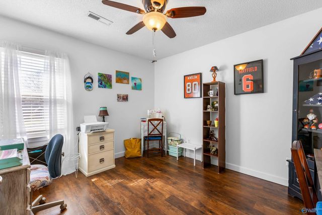 221 Slaterock Road, Hazel Green, AL 35750