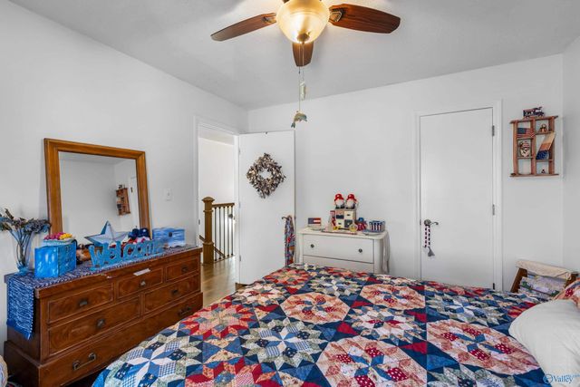 221 Slaterock Road, Hazel Green, AL 35750