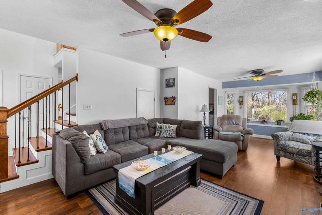 221 Slaterock Road, Hazel Green, AL 35750