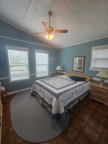 3347 Bandera Street, Athens, TX 75752