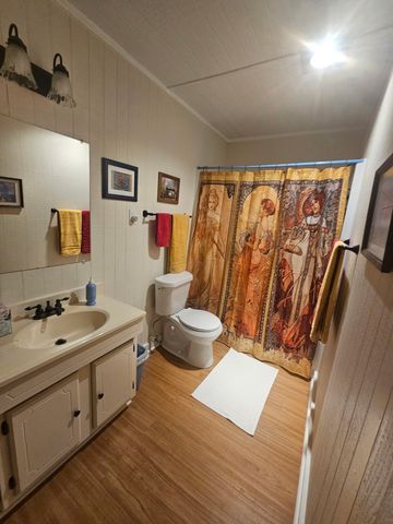 3347 Bandera Street, Athens, TX 75752