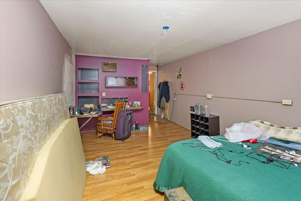 Image 12 of property listing at 28132 Us Highway 2, Libby, MT 59923