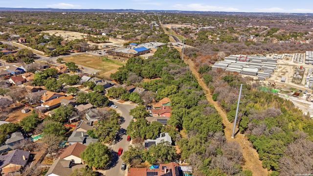 6910 Quail Pines, San Antonio, TX 78250