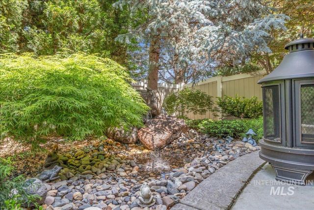 4244 N Heritage View Pl, Meridian, ID 83646