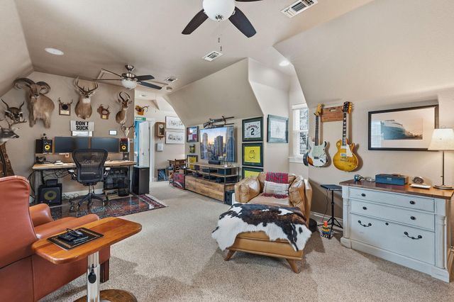 3118 La Ventana PKWY, Driftwood, TX 78619