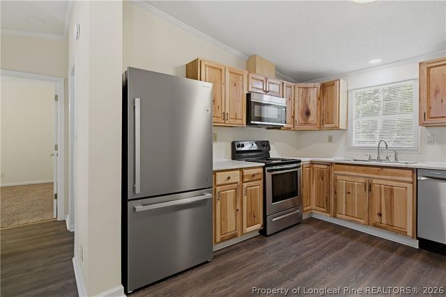 2162 Dobbin Holmes Road, Eastover, NC 28312