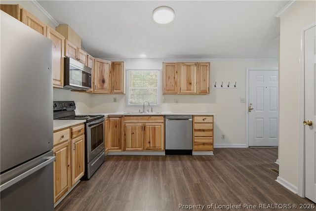 2162 Dobbin Holmes Road, Eastover, NC 28312