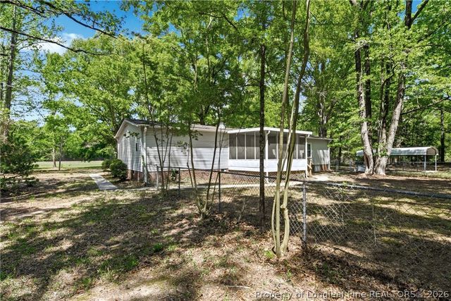 2162 Dobbin Holmes Road, Eastover, NC 28312