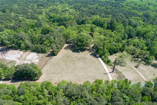 2162 Dobbin Holmes Road, Eastover, NC 28312