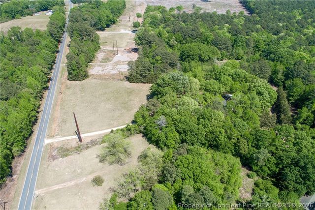 2162 Dobbin Holmes Road, Eastover, NC 28312