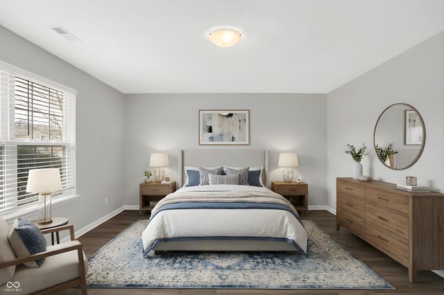 854 Queensgate Drive, Greenwood, IN 46143