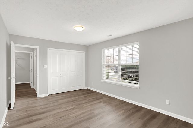 854 Queensgate Drive, Greenwood, IN 46143