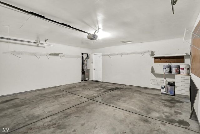 854 Queensgate Drive, Greenwood, IN 46143