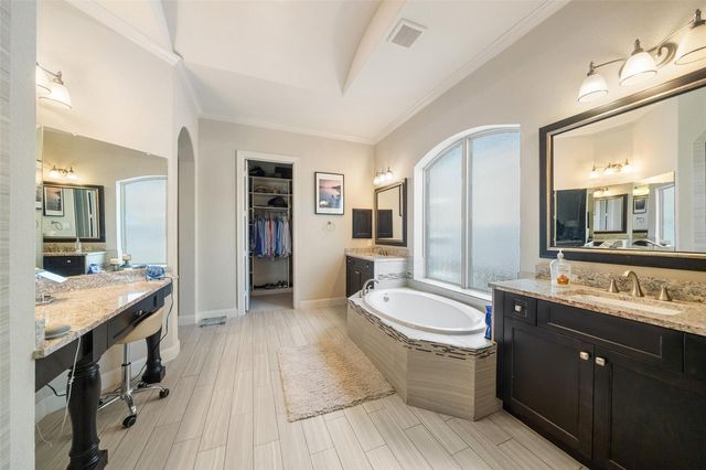 13610 Butterfly Bush Lane, Tomball, TX 77377