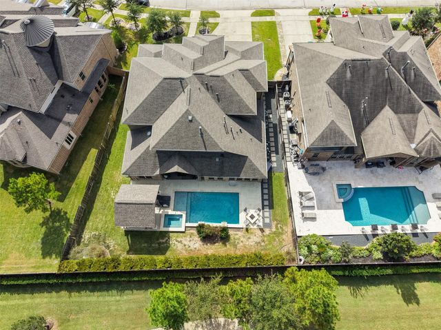 13610 Butterfly Bush Lane, Tomball, TX 77377