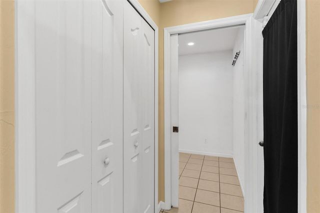 25415 SW 15TH AVENUE, Newberry, FL 32669