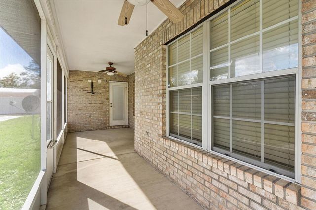 25415 SW 15TH AVENUE, Newberry, FL 32669