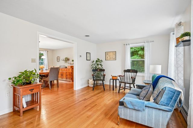 27 Jennifer Lane, Auburn, NH 03032