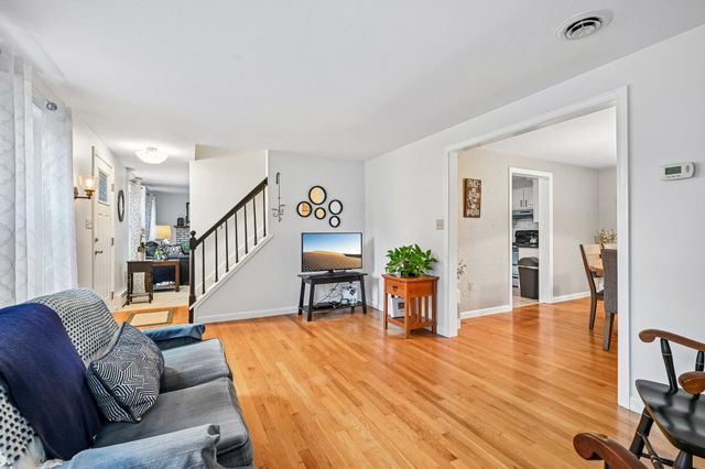 27 Jennifer Lane, Auburn, NH 03032