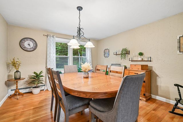 27 Jennifer Lane, Auburn, NH 03032