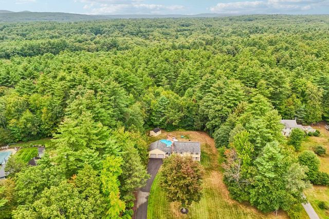 27 Jennifer Lane, Auburn, NH 03032