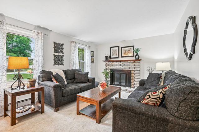 27 Jennifer Lane, Auburn, NH 03032
