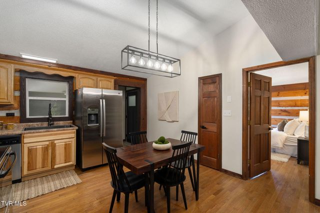 5201 Unicoi Drive, Unicoi, TN 37692