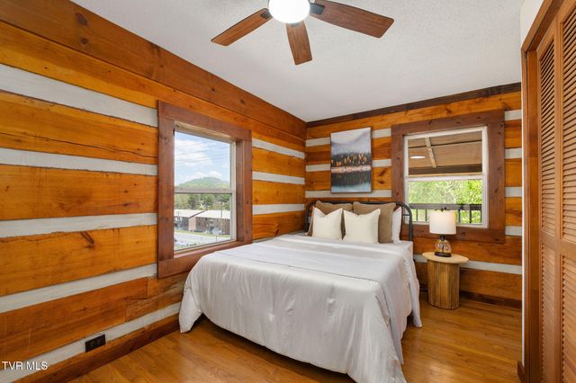 5201 Unicoi Drive, Unicoi, TN 37692