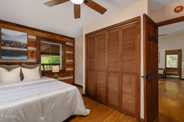 5201 Unicoi Drive, Unicoi, TN 37692