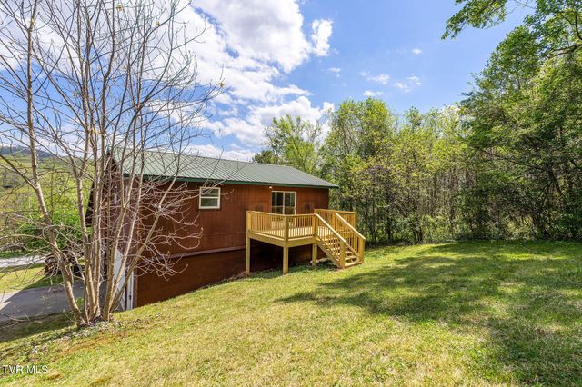 5201 Unicoi Drive, Unicoi, TN 37692